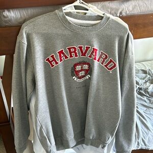Harvard Sweater (Size M)